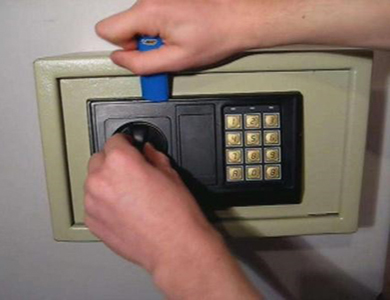 阿克陶24小时上门开锁公司